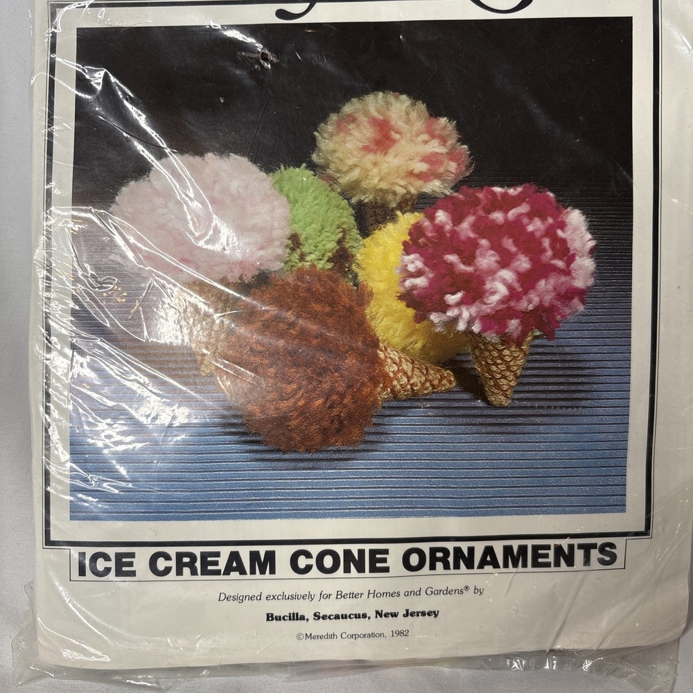 Vtg Bucilla‎ Better Homes & Gardens Craft Kits Ice Cream Cone Ornaments #27041 - Picture 2 of 3